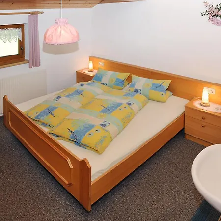 Haus Brandl 581w 加舒恩